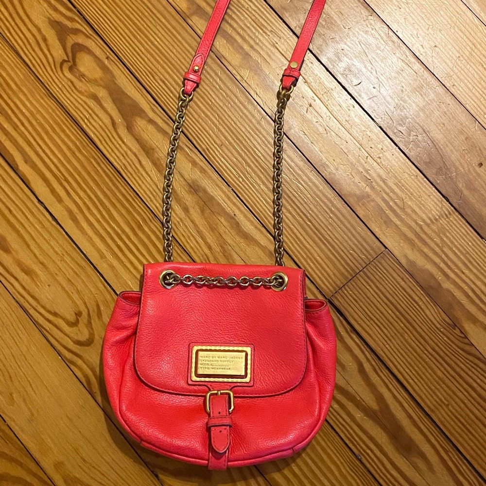 MARC JACOBS Leather Crossbody Purse